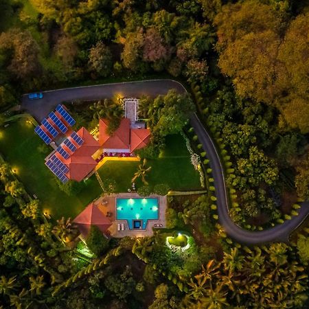Stayvista At Moksh Villa - Bbq & Jacuzzi Alibag Exterior photo