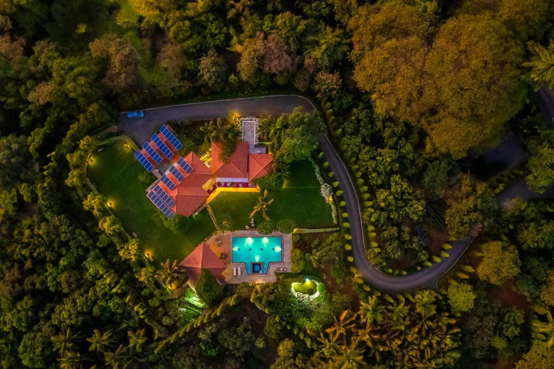 Stayvista At Moksh Villa - Bbq & Jacuzzi Alibag Exterior photo