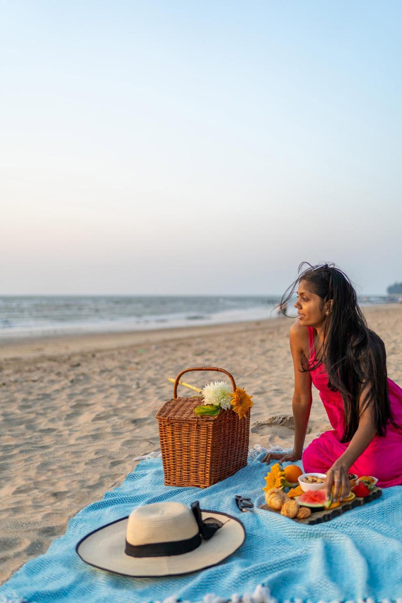 Stayvista At Moksh Villa - Bbq & Jacuzzi Alibag Exterior photo